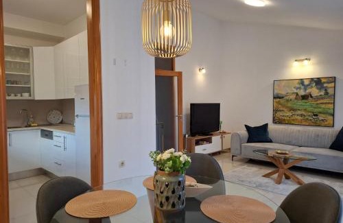 Siroki Brijeg Apartment | Terrace Apartmani