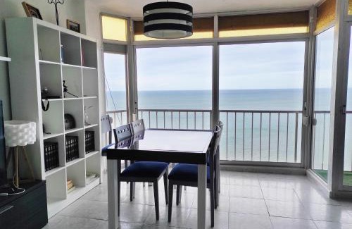 Faro de Cullera Apartment | Terrace & Sea Views in Cullera