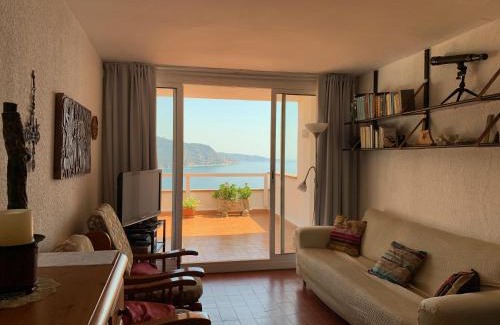 Salionc Apartment | ⭑ Terrace + Sea views + Private Beach. What else? ⭑