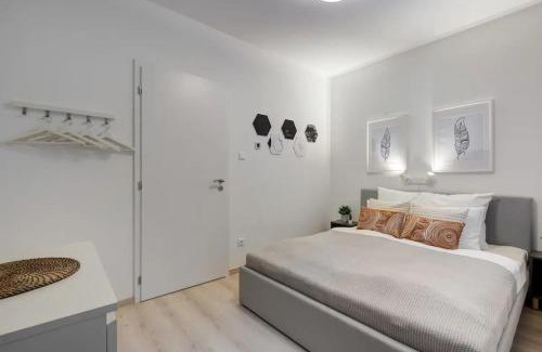 Csarnok negyed Apartment | Terrace Vista-Modern 2BR Retreat