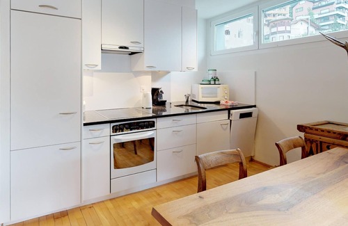 St. Moritz Apartment | Terraced apartmentbuilding between St.