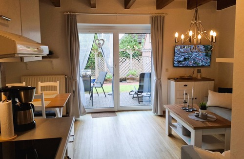 Neugarmssiel Apartment | Terraced house 2/guest house "zur alten Schmiede"