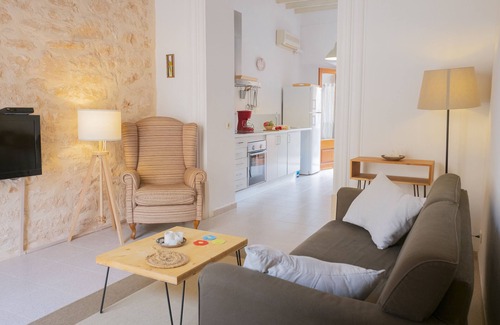 Santanyi House | Terraced house in Mediterranean Village
