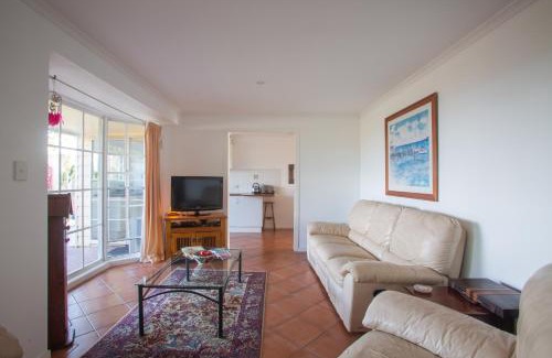 Possum Brush Apartment | Terracotta Cottage