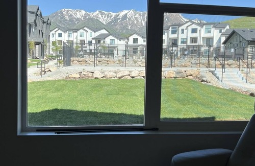 Mountain Green House | "Terrapin Basin" - A chill 2200 sf Mtn Green retreat, 12 mins to #1 Snowbasin.