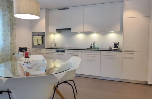 Blausee Apartment | Terrasse by Interhome