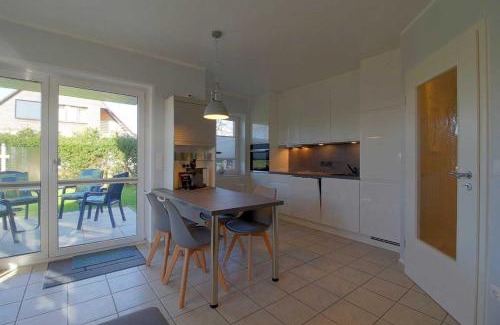 Cappel-Neufeld Apartment | Terrassenwohnung Deichnah SI5 01