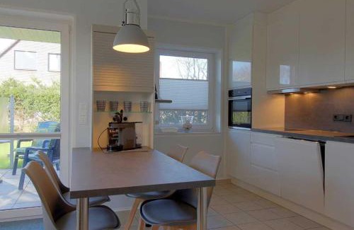 Cappel-Neufeld Apartment | Terrassenwohnung Deichnah SI5 01