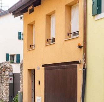Udine Apartment | Terratetto in centro con parcheggio