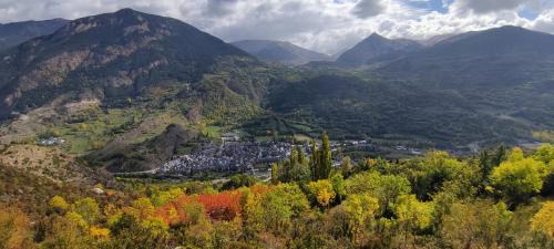 Benasque Apartment | Terraza de Laball