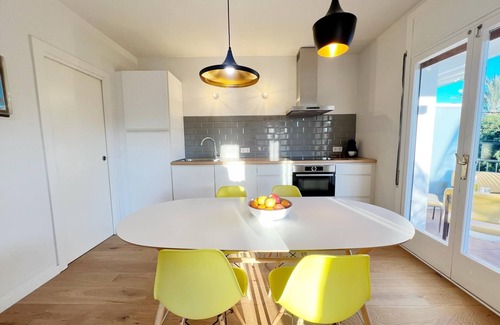 Passeig Maritim Apartment | Terraza Vinyet Sitges