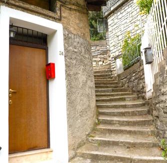 Carate Urio House | Terrazza di Luisa parking wifi vista lago