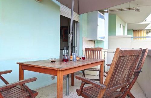 Porto San Giorgio Apartment | Terrazza sul porto by WeHostYou Parcheggio Wifi Clima Vista Mare