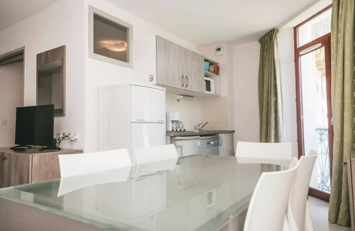 Allevard Apartment | Terres de France - Appart'Hotel le Splendid - Apartment 3 rooms 6 people