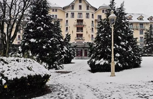 Allevard Apartment | Terres de France - Appart'Hotel le Splendid - Apartment 3 rooms 6 people