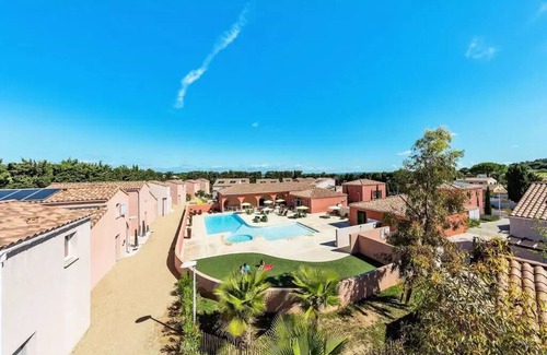 Saint-Christol Villa | Terres de France - Domaine de Bacchus Residence - Mezzanine Villa 4 people