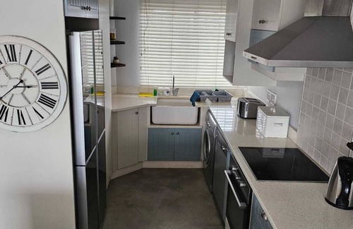 Ballito Apartment | Terrific 3 bedroom apartment in Dolphin Coast with AC WiFi and 2 Full bathrooms