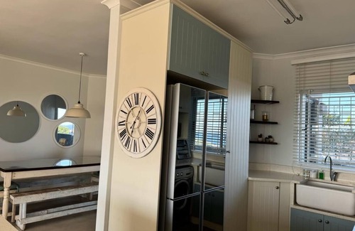 Ballito Apartment | Terrific 3 bedroom apartment in Dolphin Coast with AC WiFi and 2 Full bathrooms
