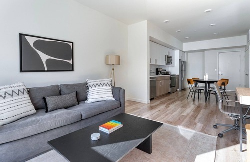 Hayward Apartment | Terrific Hayward 1BR w/Pool & Fitness, near BART, by Blueground