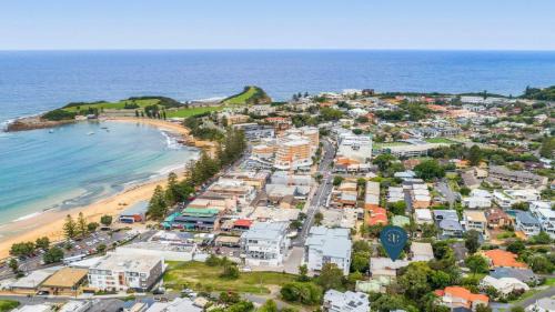 Terrigal House | Terrigal Bay #19 Pool , Short Walk To Beach Accom Holidays