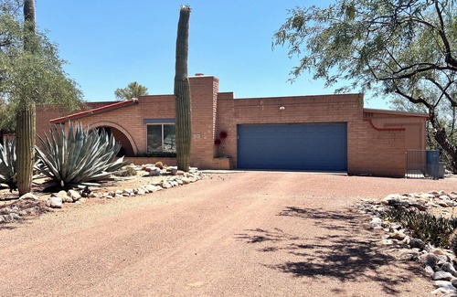 The Foothills House | Territorial style home in the serene and picturesque Catalina Foothills.
