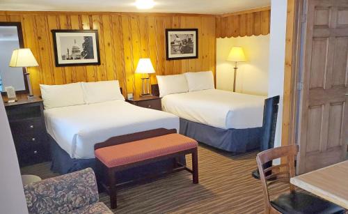 Pinedale Hotel | Teton Court Motel
