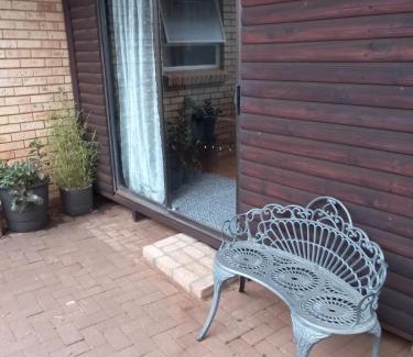 Universitas Apartment | Tevrede Guest Cottage