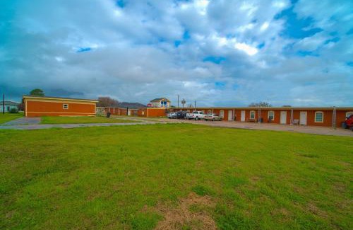 Edna Hotel | Texana Inn Edna By OYO