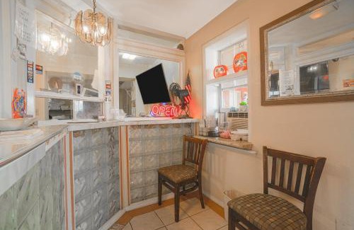 Edna Hotel | Texana Inn Edna By OYO