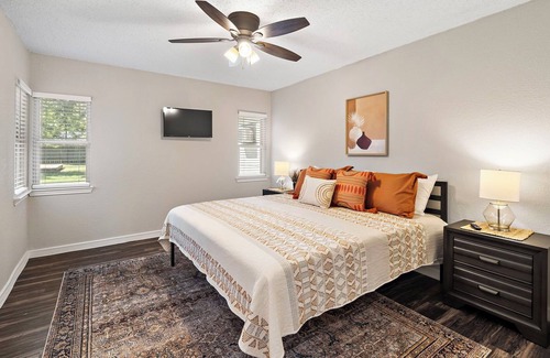 Texas City House | Texas City Home| Super Fast WIFI| Super Host| Close to Kemah & Galveston