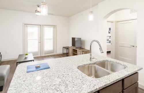 Buda Apartment | Texas Corporate Housing 1 Bedroom Apt