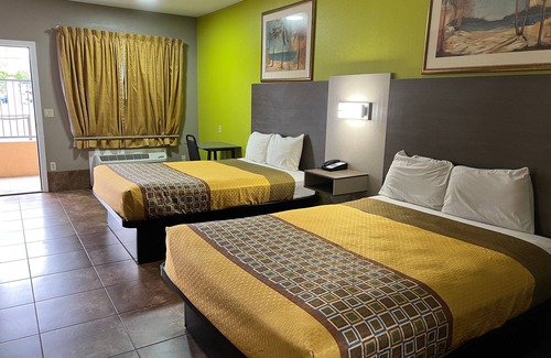 Weslaco Hotel | Texas Inn Weslaco