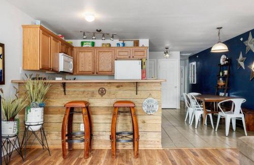 New Braunfels House | Texas Two-Step at Waterwheel