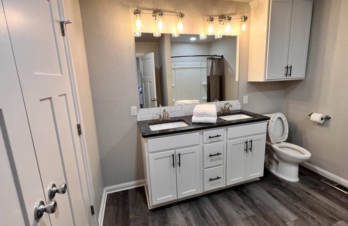 Comanche County Other | Texoma Bison Ranch at Wichita Mountains-sleeps 21