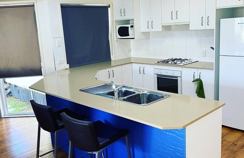 Eurong Cottage | TGIF, Thank god it's Fraser. 3 Bed, 6 Guest with pool and Spa
