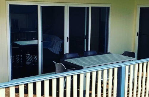 Eurong Cottage | TGIF, Thank god it's Fraser. 3 Bed, 6 Guest with pool and Spa