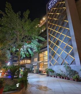 Ahmedabad Hotel | TGV Hotel