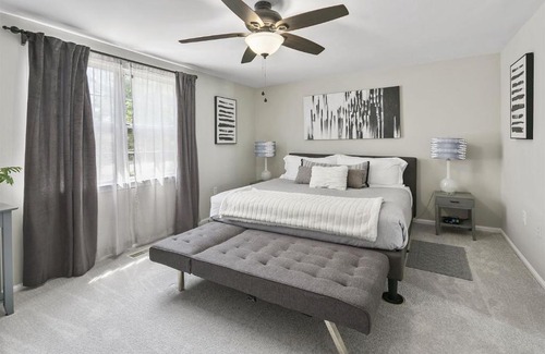 Countryside House | TH in No VA, 40 Mins to DC, Pets OK, Fast WiFi