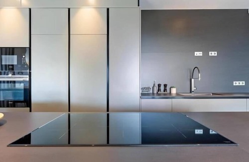 Tamarit Villa | th85 Villa in Tamarit, Tarragona · 5 bedrooms · 5 beds · 5 baths