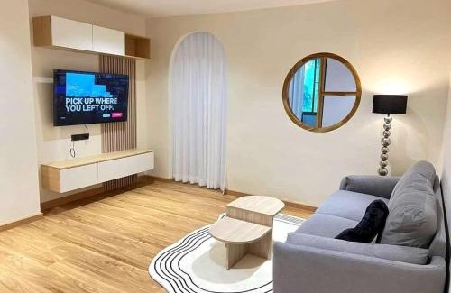 Nong Pa Khrang Apartment | thai home central festiva wet near train