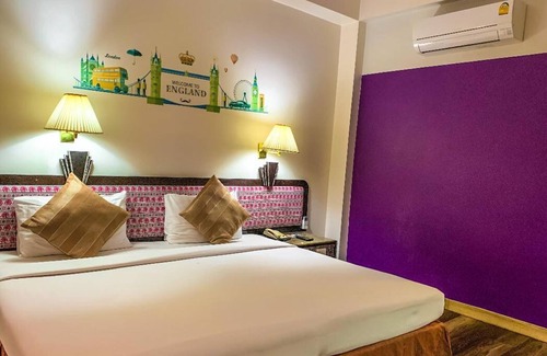Nakhon Si Thammarat Hotel | Thai Hotel