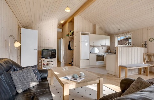 Dannemare House | "Thala" - 35m from the sea by Interhome