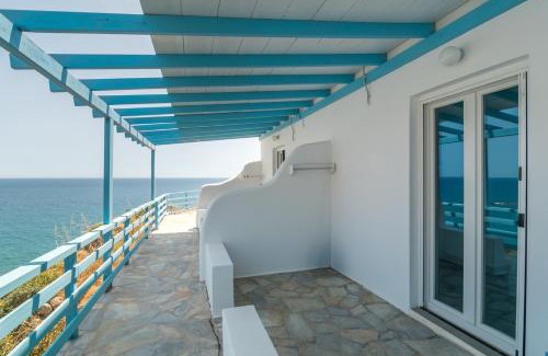 Milos Apartment | Thalassopetra in Agia Kyriaki