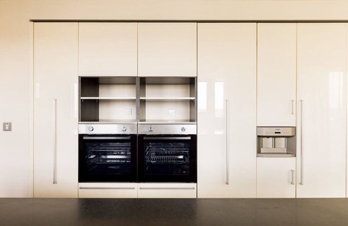 Sands End Apartment | Thames View, Three Bedroom Apartment