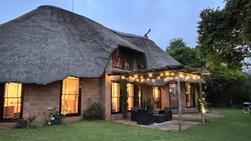 Hilton House | Thatchwood Cottage