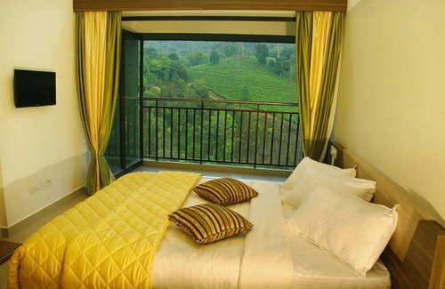 Lakkidi Hotel | Thazaa Resorts