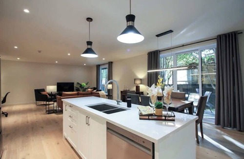 Mont-Tremblant Apartment | The 104