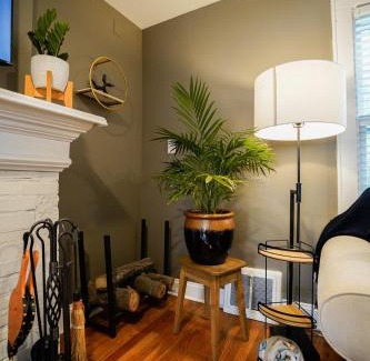 University Place House | The 1800