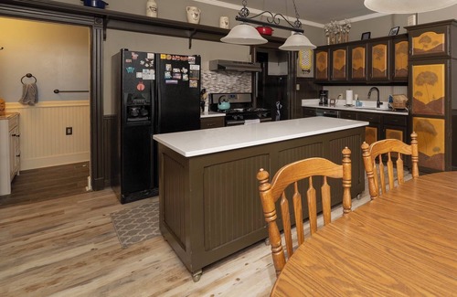 Plymouth House | The 2,400 sq. ft. Plymouth Paddock near Road America, 4 bedrooms, 2.5 bathrooms