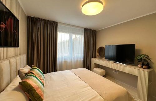 Tractorul Apartment | The 30th
